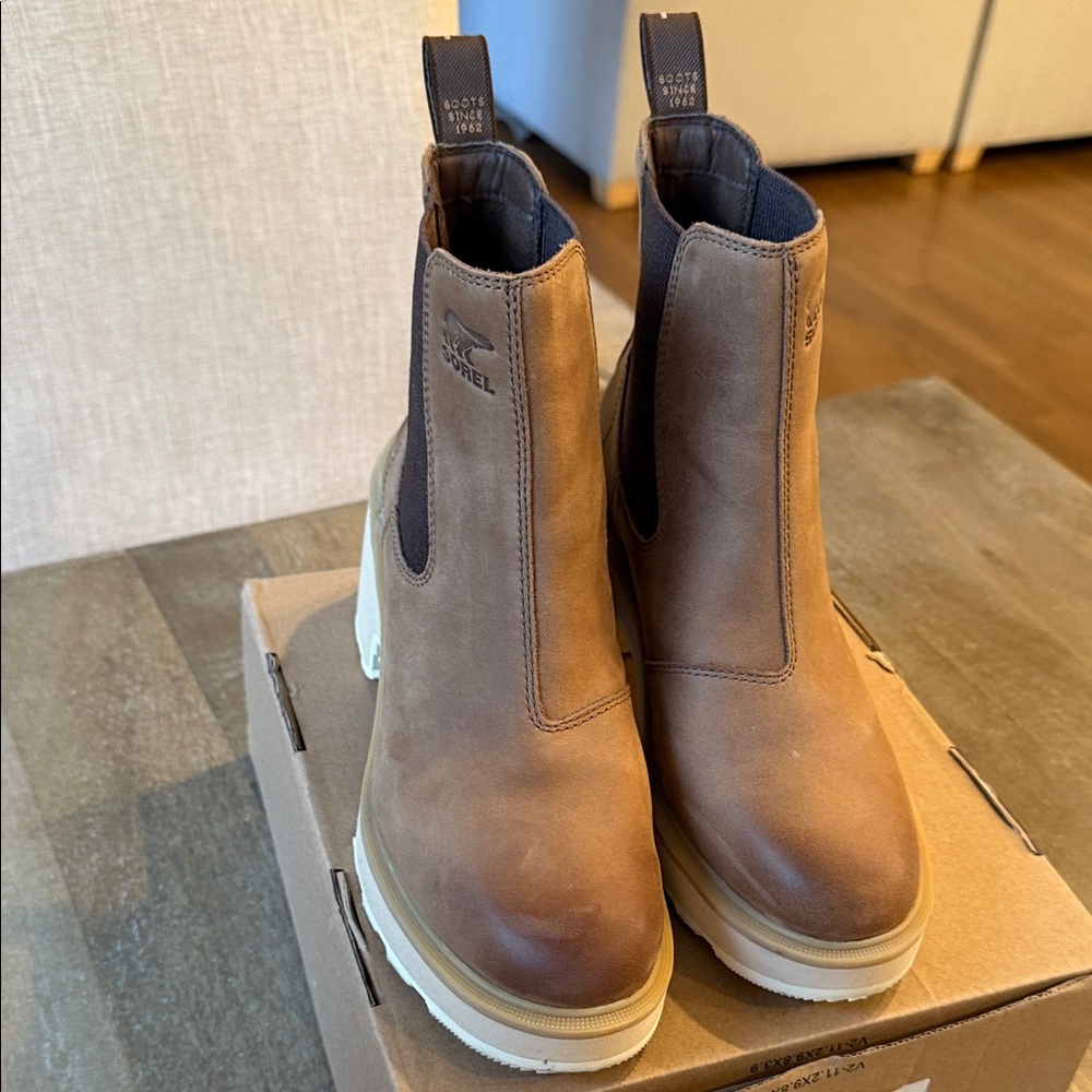 Sorel Brex Waterproof Tan Leather Chelsea Boots With Block Heel Size 8